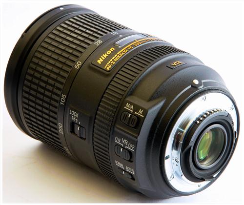 美品 ニコンAF-S NIKKOR 28-300mm F3.5-5.6G ED AF-S NIKKOR 28-300mm f/3.5-5.6G ED VR 中古価格比較 - 価格.com